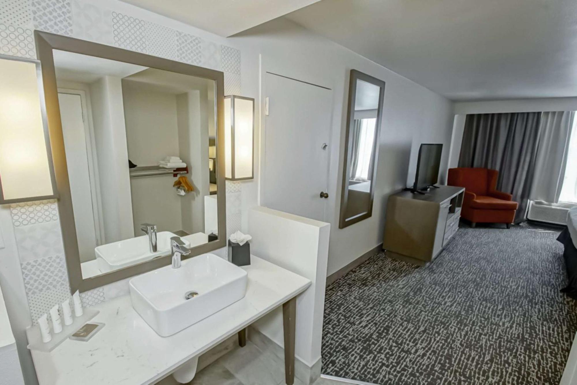 Country Inn & Suites By Radisson, New Orleans I-10 East, La Εξωτερικό φωτογραφία
