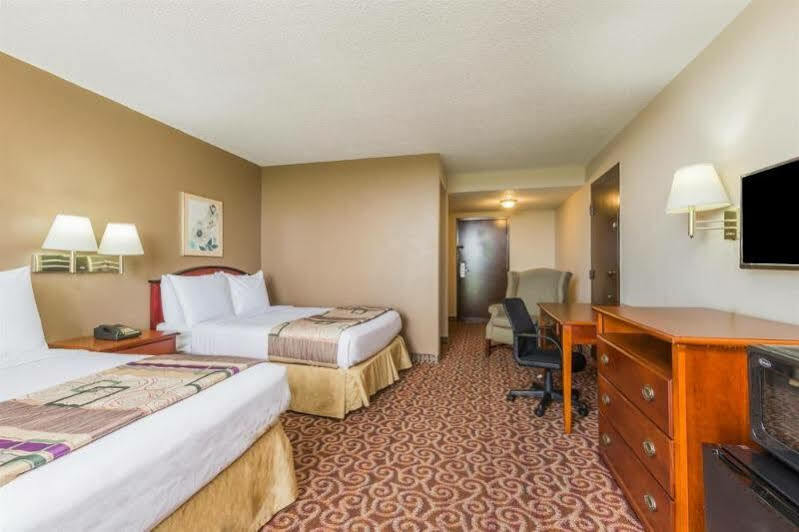 Country Inn & Suites By Radisson, New Orleans I-10 East, La Εξωτερικό φωτογραφία
